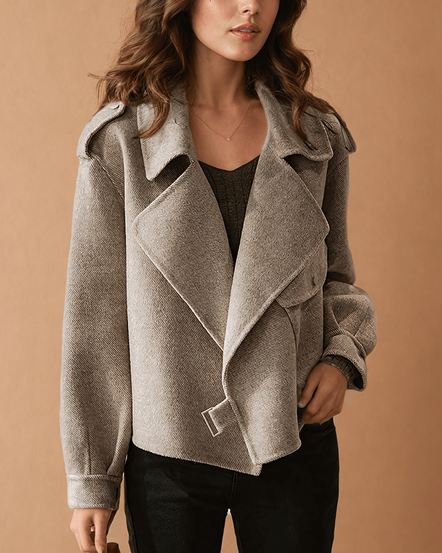 Chloe- Trendy getailleerde damesjas